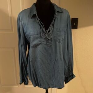 Lightweight denim long sleeve pull over